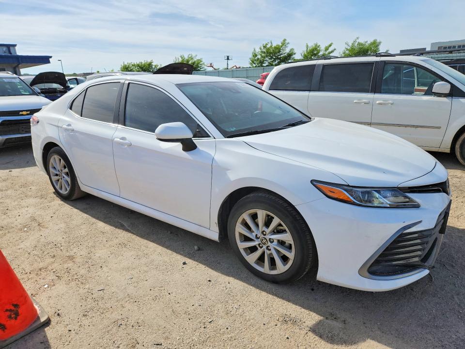 2024 Toyota Camry VIN 4T1C11AKXRU237712 COPART salvage auction — HAIL, TX - CERTIFICATE OF TITLE, sold $9,000 on 2026-07-28 (photo 4)