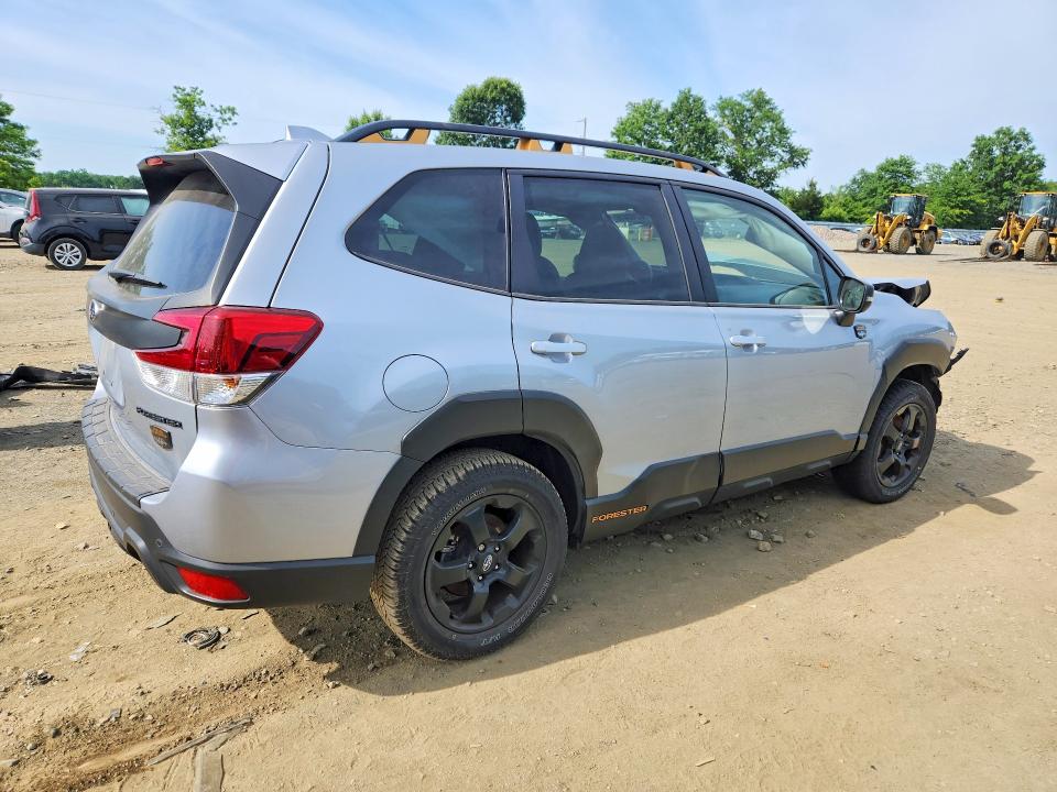 2023 Subaru Forester VIN JF2SKAMC9PH516612 COPART salvage auction — FRONT END, Pa - Certificate Of Salvage, sold $5,500 on 2026-07-15 (photo 3)