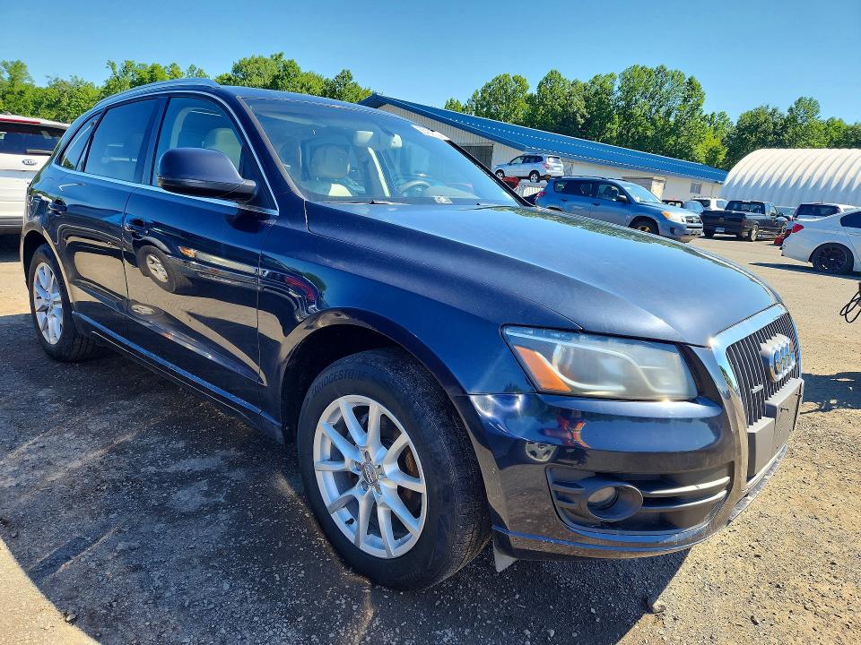 2012 Audi Q5 VIN WA1LFAFP0CA064814 COPART salvage auction — MINOR DENT/SCRATCHES, Vt - Certificate Of Title (P), sold $1,800 on 2026-07-27 (photo 4)