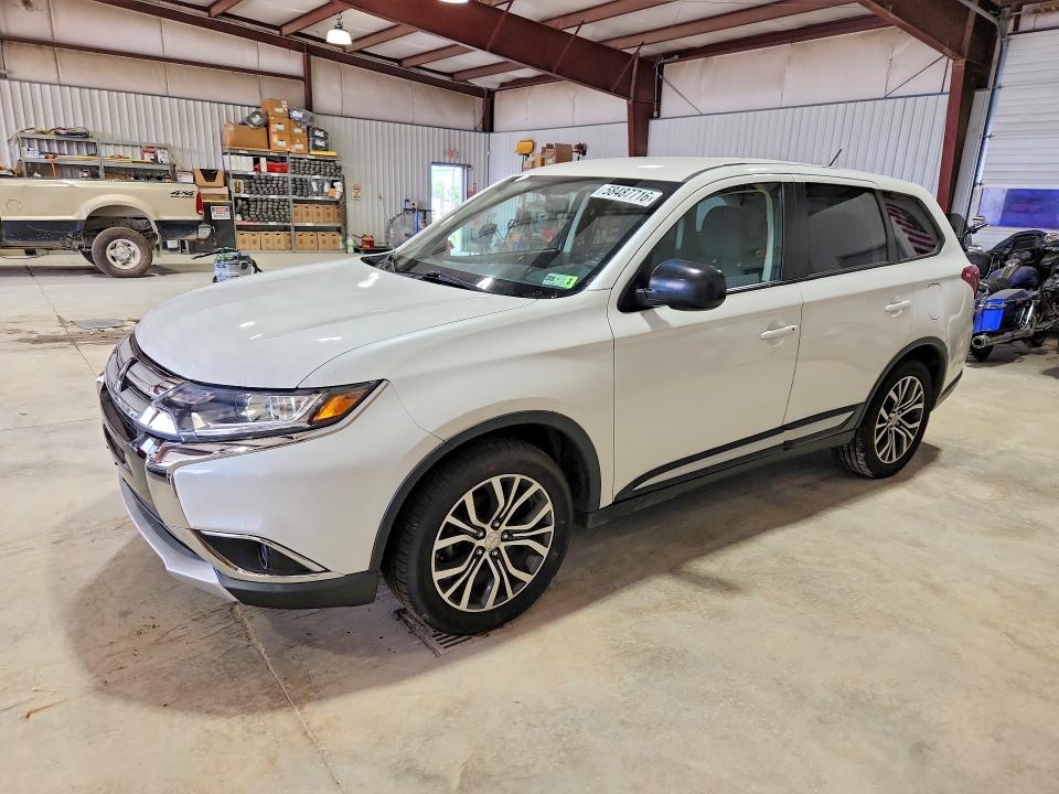 2016 Mitsubishi Outlander VIN JA4AZ3A3XGZ063465 — COPART salvage auction photo