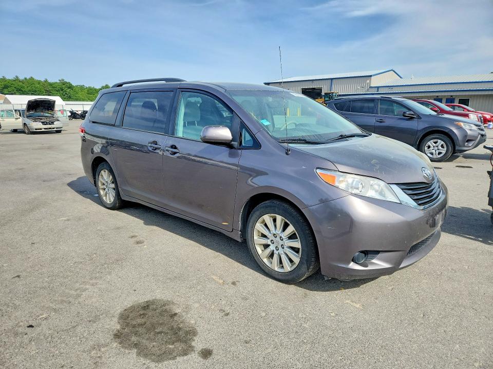 2013 Toyota Sienna VIN 5TDJK3DC4DS053999 COPART salvage auction — REAR END, ME - CERT OF TITLE-SALVAGE COLLISIO, sold $1,100 on 2026-07-15 (photo 4)