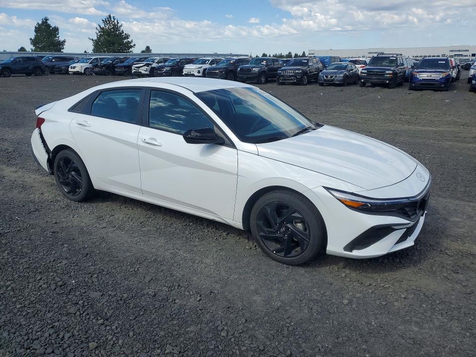 2026 Hyundai Elantra VIN KMHLM4DG9TU138709 COPART salvage auction — REAR END, WA - BILL OF SALE, sold $7,100 on 2026-07-13 (photo 4)