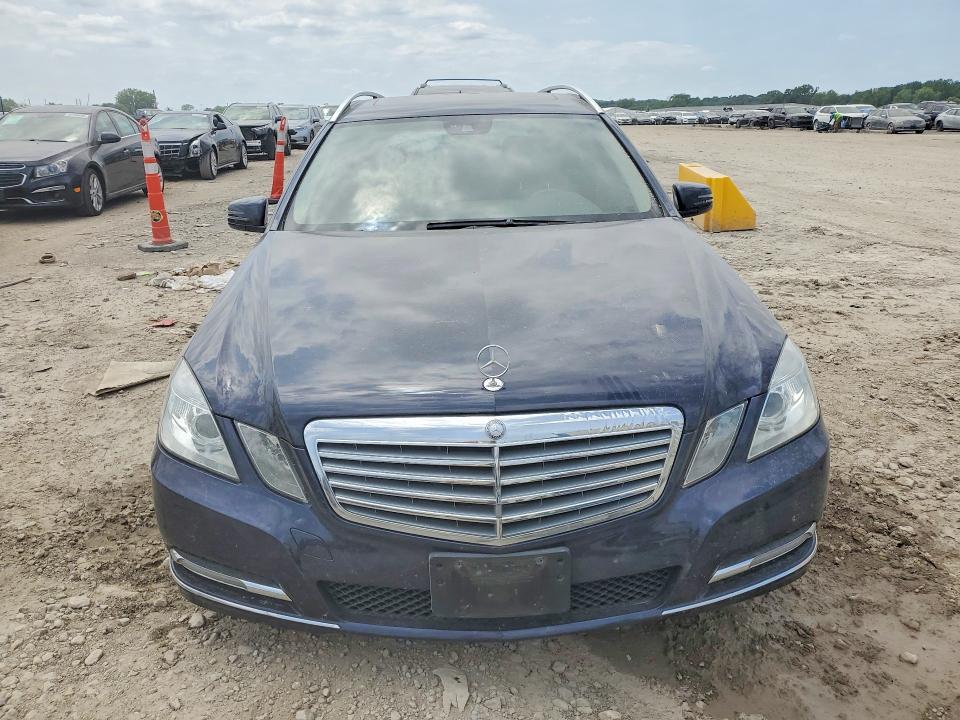 2013 Mercedes-benz E-klasse VIN WDDHH8JB1DA666607 COPART salvage auction — MECHANICAL, Ks - Dealer Only Clean Title, sold $1,250 on 2026-07-28 (photo 5)