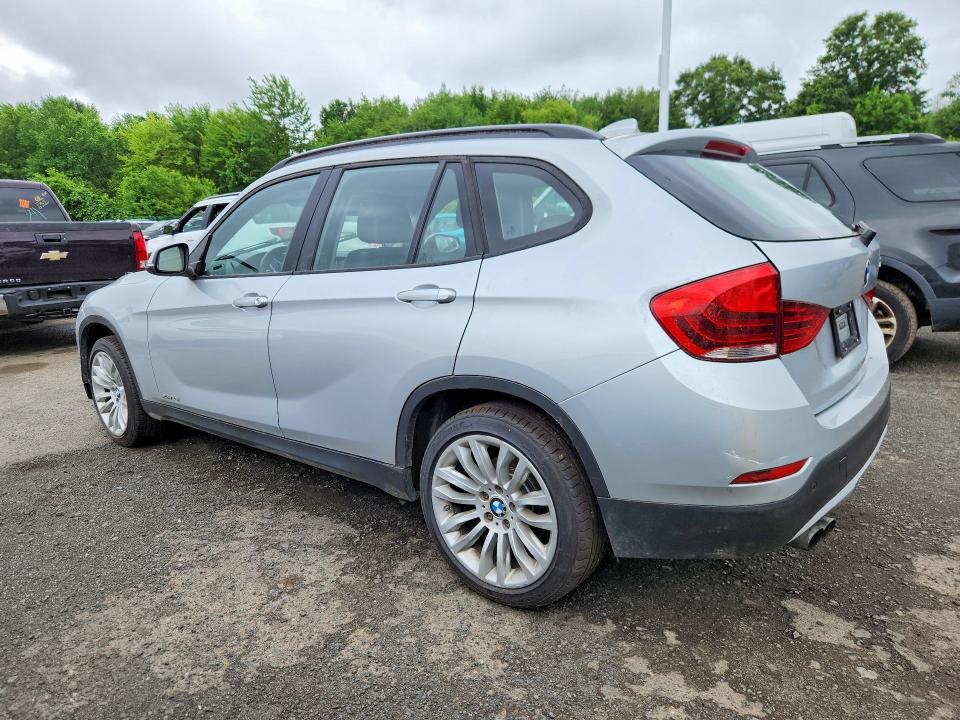2015 BMW X1 VIN WBAVL1C58FVY32527 COPART salvage auction — MINOR DENT/SCRATCHES, Ma - Certificate Of Title (P), sold $2,550 on 2026-07-09 (photo 2)