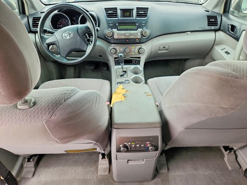 2008 Toyota Highlander VIN JTEES41A682026404 COPART salvage auction — NORMAL WEAR, Tx - Certificate Of Title, sold $1,450 on 2026-07-06 (photo 8)