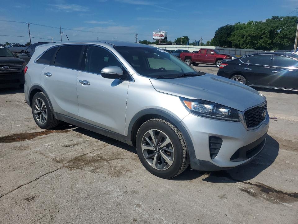 2020 Kia Sorento VIN 5XYPG4A55LG669388 COPART salvage auction — HAIL, Ok - Cert Of Title-Salvage, sold $4,500 on 2026-07-30 (photo 4)