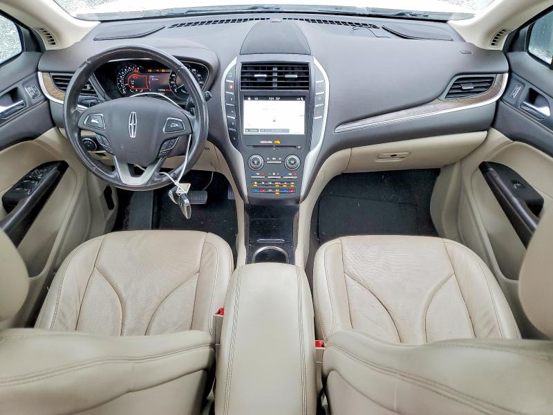 2019 Lincoln Mkc VIN 5LMCJ3C94KUL13319 COPART salvage auction — MINOR DENT/SCRATCHES, Ga - Certificate Of Title (P), sold $4,800 on 2026-07-29 (photo 8)