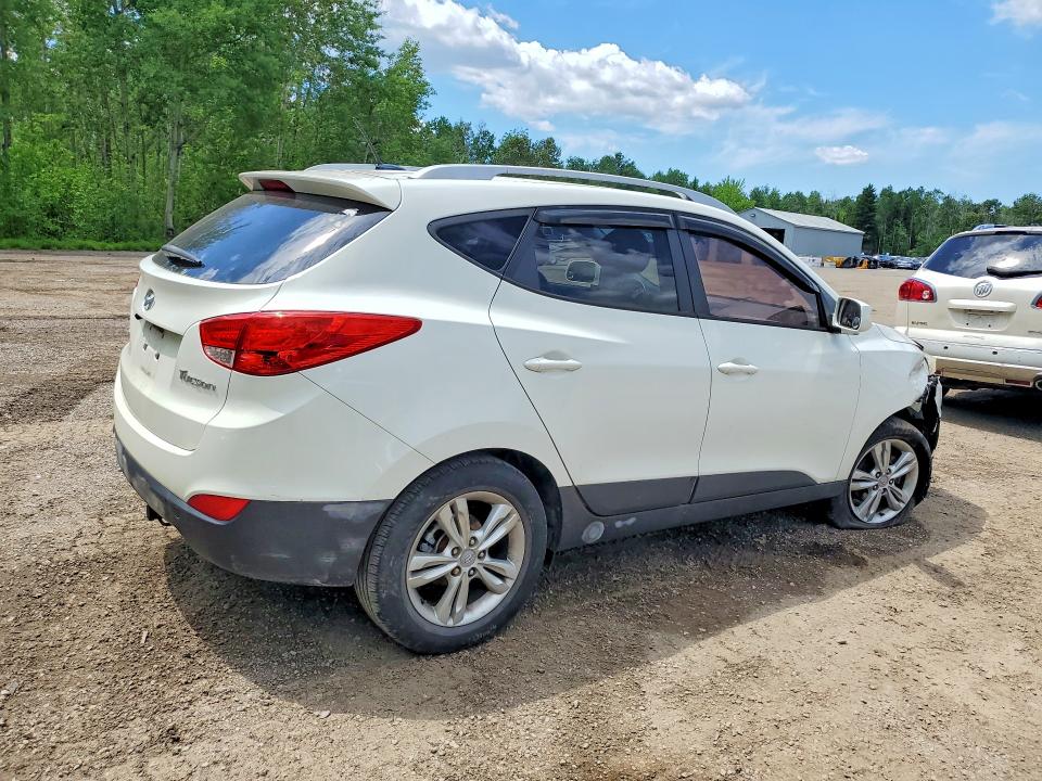 2010 Hyundai Tucson VIN KM8JU3AC0AU113410 COPART salvage auction — FRONT END, ON - PERMIT SALVAGE, sold $1,650 on 2026-07-14 (photo 3)