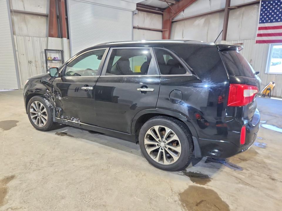 2014 Kia Sorento VIN 5XYKW4A75EG492410 COPART salvage auction — SIDE, Ma - Cert Of Title-Reconstrctd Coll, sold $375 on 2026-07-15 (photo 2)