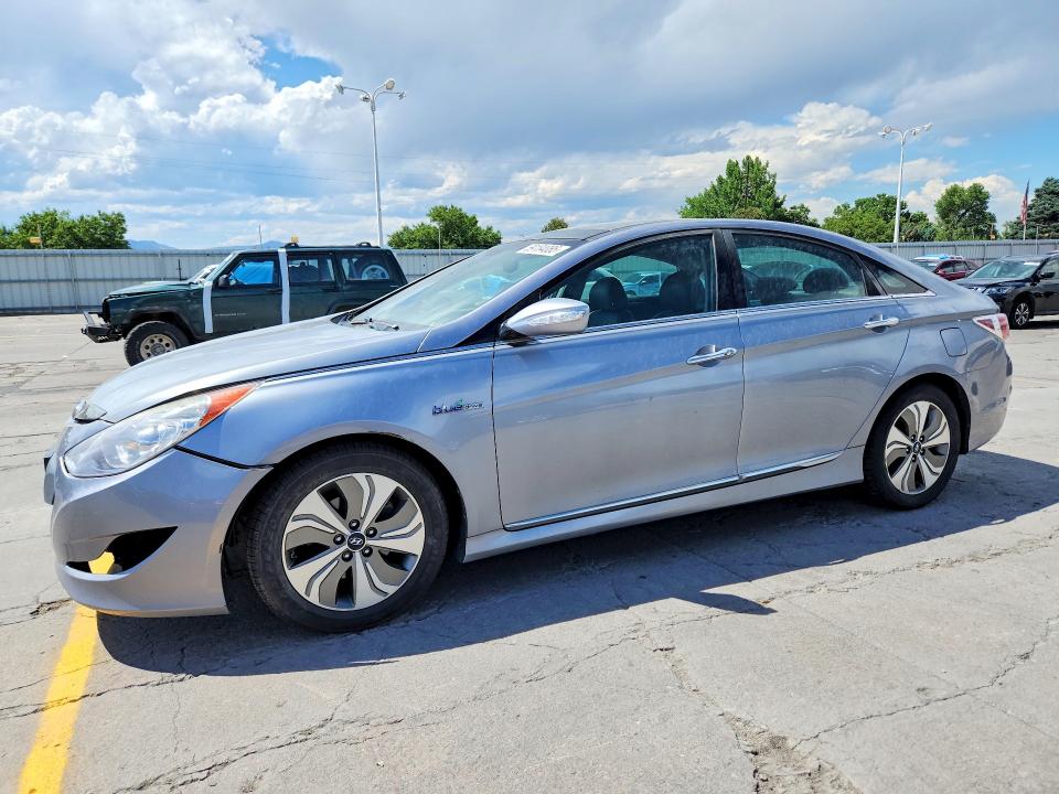 2015 Hyundai Sonata VIN KMHEC4A42FA119267 COPART salvage auction — FRONT END, Co - Certificate Of Title (P), sold $1,750 on 2026-07-15 (photo 1)