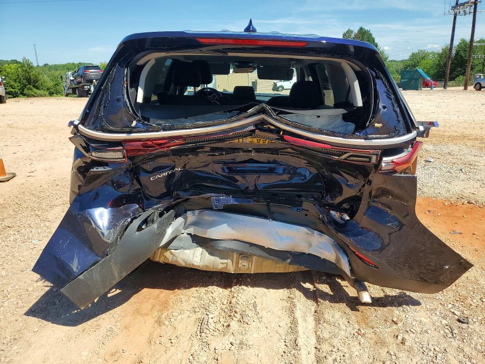 2024 Kia Carnival VIN KNDNB4H35R6400717 COPART salvage auction — REAR END, Nc - Salvage Certificate Of Title, sold $2,100 on 2026-08-03 (photo 6)