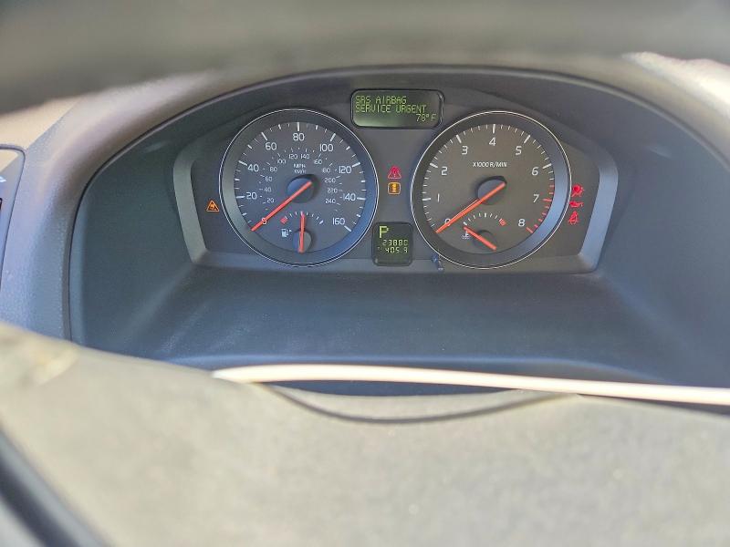 2008 Volvo V50 VIN YV1MW382682420640 COPART salvage auction — FRONT END, VA - CERT OF TITLE - SALVAGE, sold $375 on 2026-07-08 (photo 9)