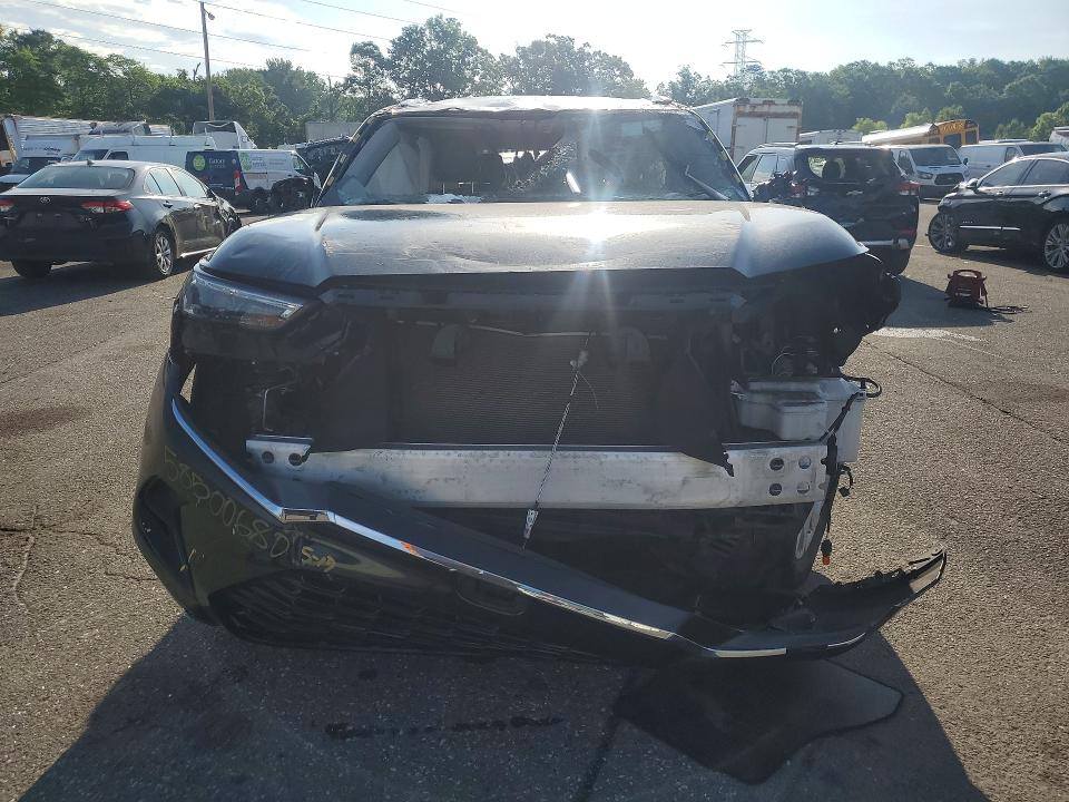 2025 Toyota VIN 5TDAAAB57SS083393 COPART salvage auction — ALL OVER, Fl - Certificate Of Destruction, sold $600 on 2026-07-22 (photo 5)