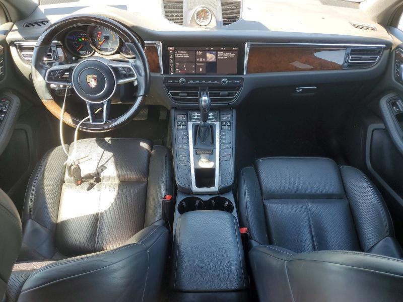 2020 Porsche Macan VIN WP1AB2A56LLB35070 COPART salvage auction — NORMAL WEAR, Id - Certificate Of Title, sold $25,250 on 2026-07-27 (photo 8)