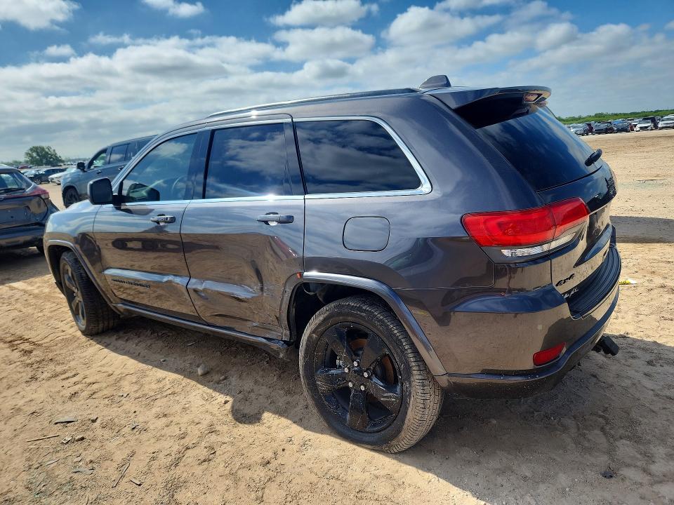 2015 Jeep Cherokee VIN 1C4RJFAG7FC640832 COPART salvage auction — SIDE, Tx - Salvage Vehicle Title, sold $2,800 on 2026-07-02 (photo 2)