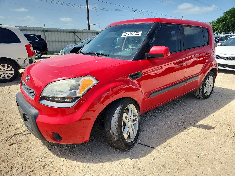 2011 Kia Soul VIN KNDJT2A23B7285178 COPART salvage auction — UNDERCARRIAGE, TX - SALVAGE VEHICLE TITLE (P), sold $575 on 2026-07-23 (photo 1)