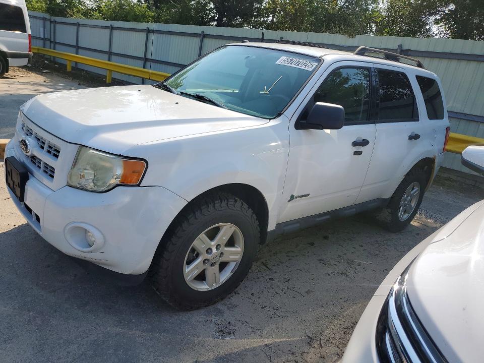 2011 Ford Escape VIN 1FMCU5K38BKB48812 COPART salvage auction — MECHANICAL, Ma - Certificate Of Title, sold $100 on 2026-07-09 (photo 1)