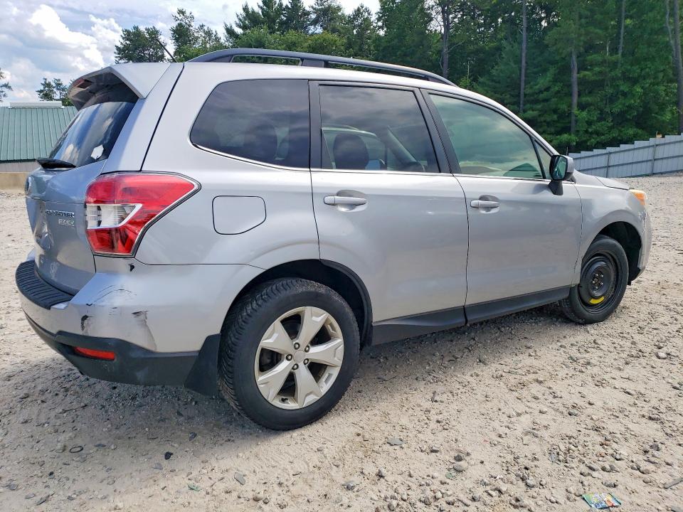 2015 Subaru Forester VIN JF2SJAHCXFH488170 COPART salvage auction — REAR END, Ma - Cert Of Title-Reconstrctd Coll, sold $450 on 2026-07-15 (photo 3)