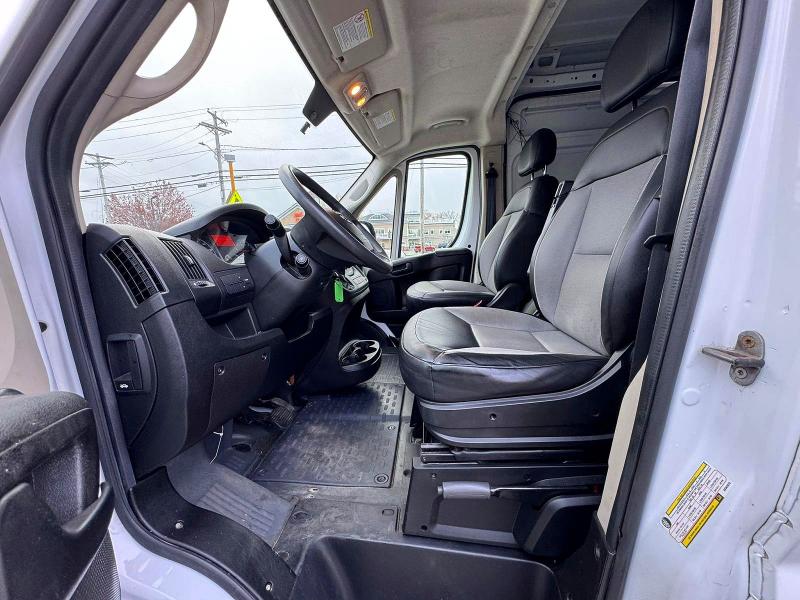 2019 Ram Promaster 3500 VIN 3C6URVJG8KE558681 COPART salvage auction — NORMAL WEAR, Va - Certificate Of Title (P), sold $6,500 on 2026-07-31 (photo 5)