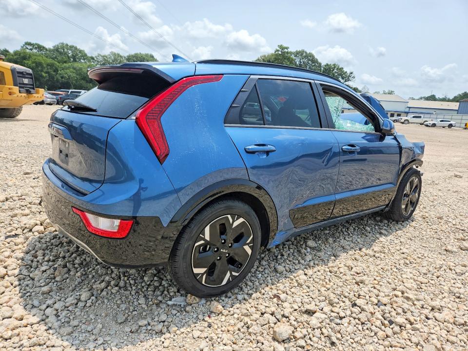 2024 Kia Niro VIN KNDCR3L10R5086693 COPART salvage auction — FRONT END, La - Cert Of Title-Salvage, sold $1,950 on 2026-07-31 (photo 3)