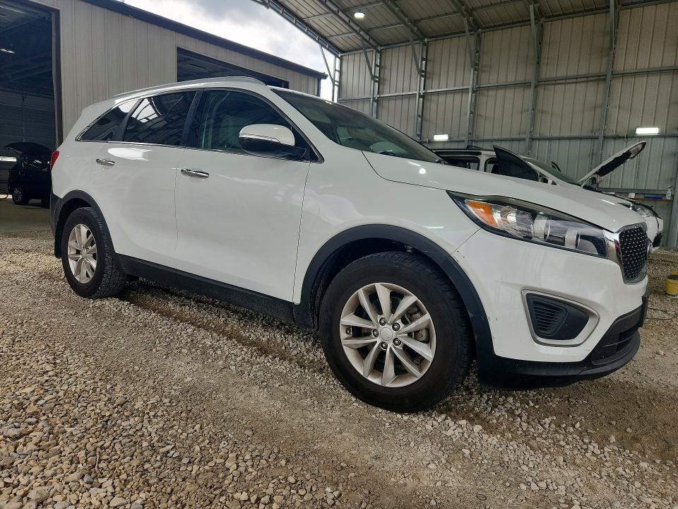 2017 Kia VIN 5XYPG4A55HG217741 COPART salvage auction — HAIL, MO - SALVAGE CERTIFICATE OF TITLE, sold $2,400 on 2026-07-08 (photo 4)