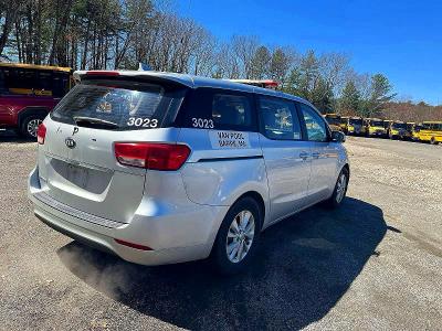 2018 Kia SEDONA VIN KNDMA5C12J6400723 COPART salvage auction — NORMAL WEAR, Ma - Certificate Of Title (P), sold $525 on 2026-07-09 (photo 4)