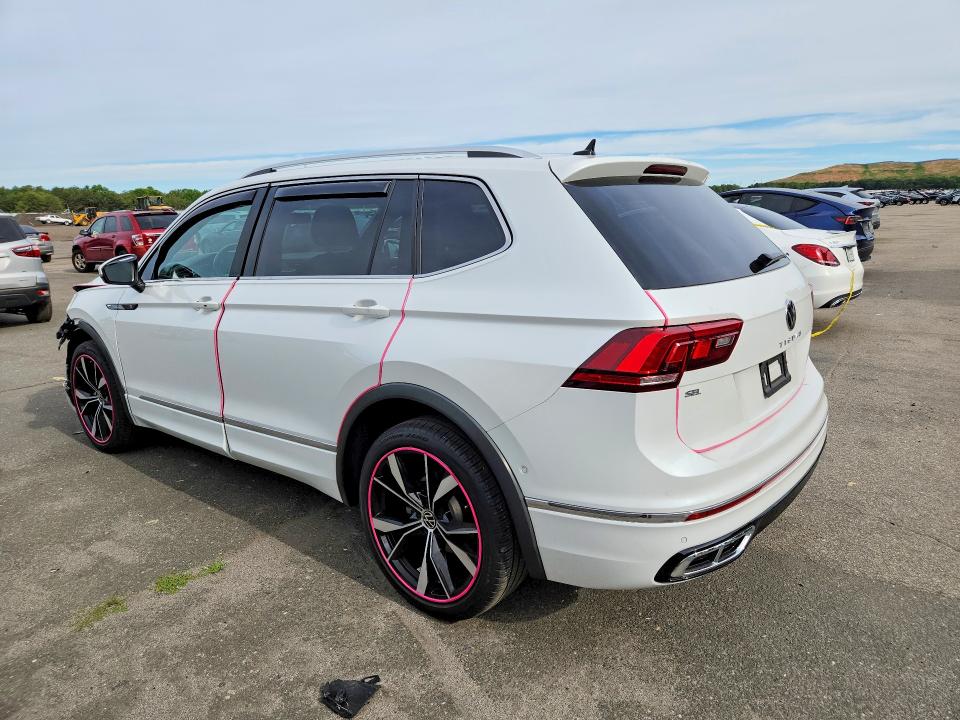 2022 Volkswagen Tiguan VIN 3VV4B7AX9NM063815 COPART salvage auction — FRONT END, NY - MV-907A SALVAGE CERTIFICATE, sold $13,200 on 2026-07-27 (photo 2)