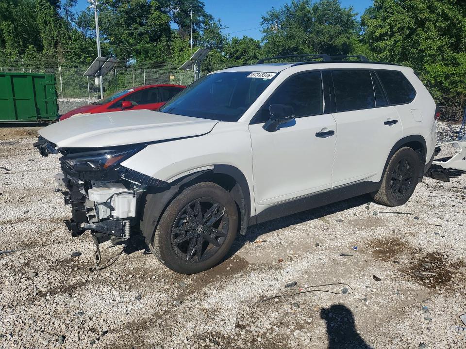 2025 Toyota Highlander VIN 5TDACAB5XSS038684 COPART salvage auction — FRONT END, Md - Cert Of Salvage > 75% Damage, sold $27,250 on 2026-07-28 (photo 1)