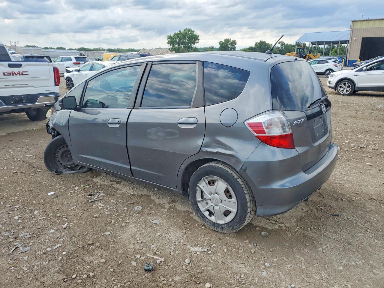 2013 Honda Fit VIN JHMGE8H34DC021112 COPART salvage auction — Front End, KS - CERT OF TITLE-SALVAGE, sold $525 on 2026-07-09 (photo 2)