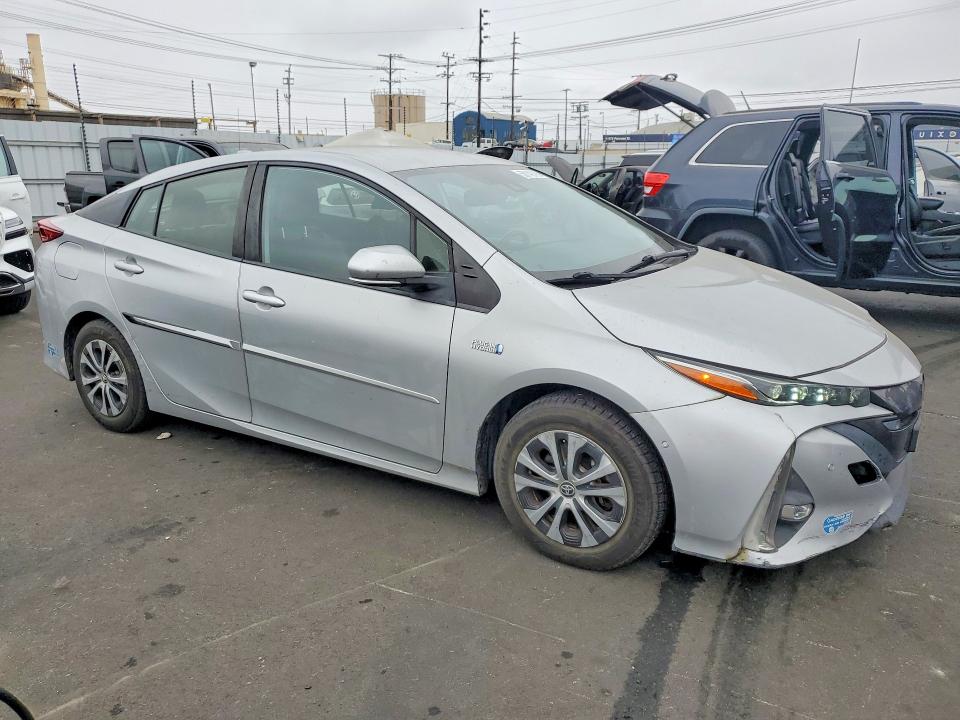 2021 Toyota Prius VIN JTDKAMFP8M3165185 COPART salvage auction — FRONT END, Ca - Salvage Certificate, sold $6,600 on 2026-07-13 (photo 4)