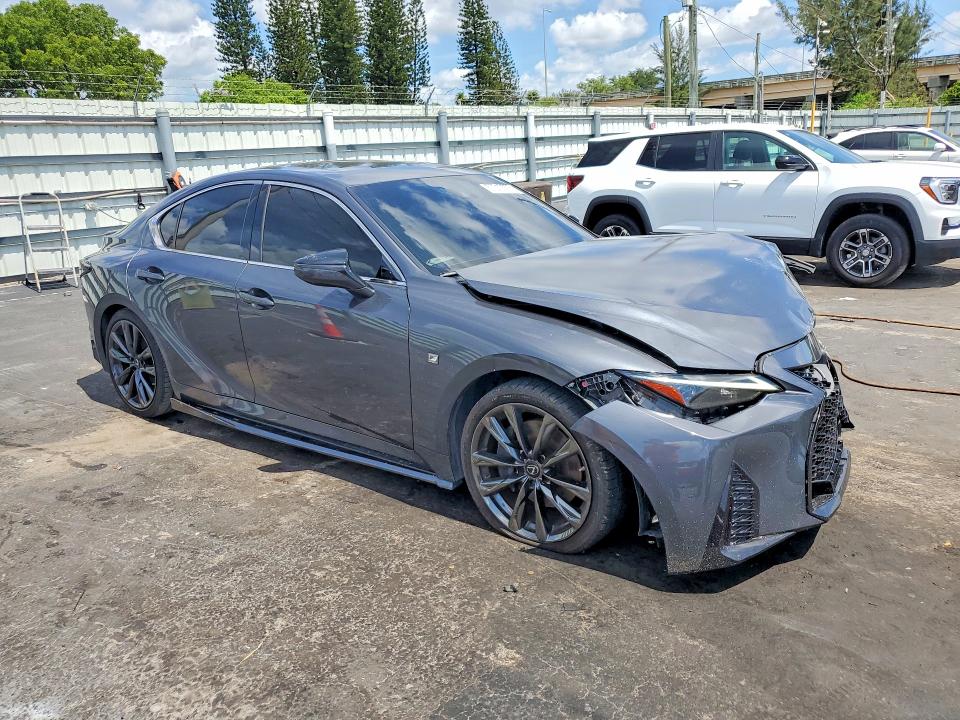 2022 Lexus Is VIN JTHGZ1B28N5055894 COPART salvage auction — FRONT END, Fl - Cert Of Title Slvg Rebuildable, sold $9,400 on 2026-07-20 (photo 4)
