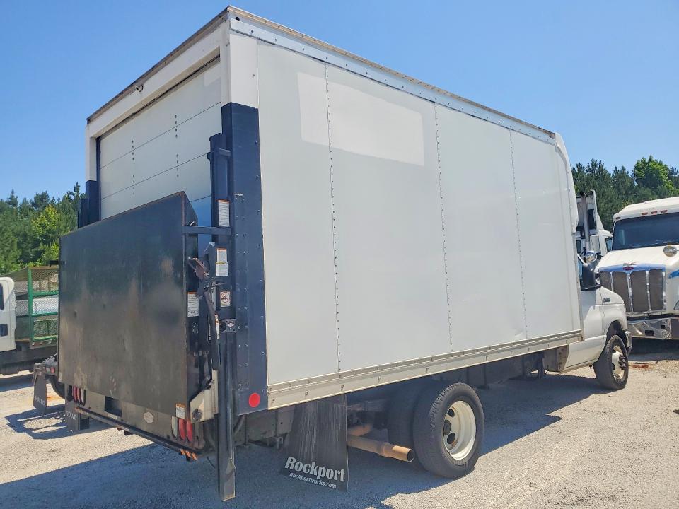 2022 Ford Econoline VIN 1FDXE4FN1NDC08183 COPART salvage auction — MINOR DENT/SCRATCHES, Sc - Certificate Of Title (P), sold $13,200 on 2026-07-29 (photo 3)