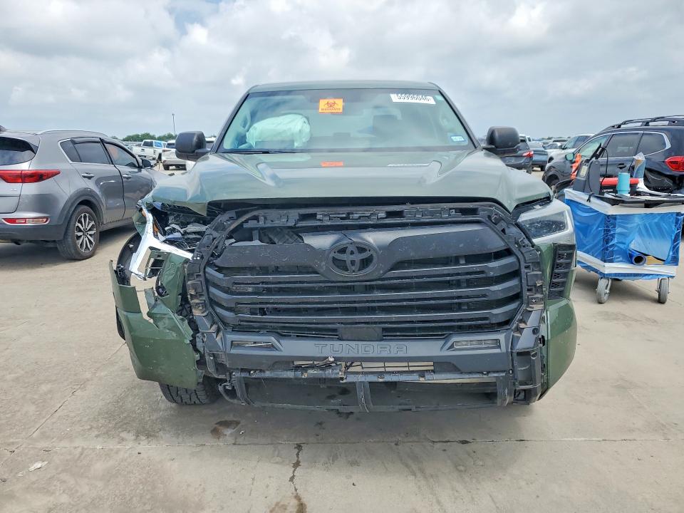 2022 Toyota Tundra VIN 5TFLA5DB8NX035838 COPART salvage auction — FRONT END, Tx - Salvage Vehicle Title, sold $17,300 on 2026-07-13 (photo 5)