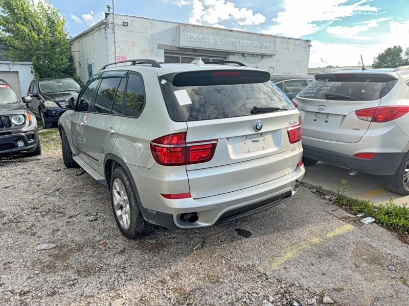 2011 BMW X5 VIN 5UXZV4C56BL408820 COPART salvage auction — FRONT END, Oh - Certificate Of Title, sold $525 on 2026-07-31 (photo 2)