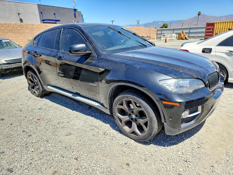 2013 BMW VIN 5UXFG2C58DL784942 COPART salvage auction — MINOR DENT/SCRATCHES, Ca - Dis/Dlr/Exp Only Clean Title, sold $1,400 on 2026-07-25 (photo 4)