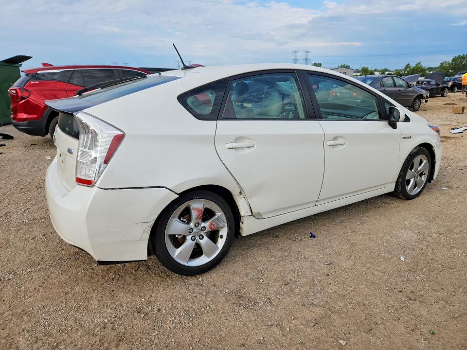 2010 Toyota Prius VIN JTDKN3DU5A0081748 COPART salvage auction — SIDE, Il - Salvage Certificate, sold $2,500 on 2026-08-01 (photo 3)