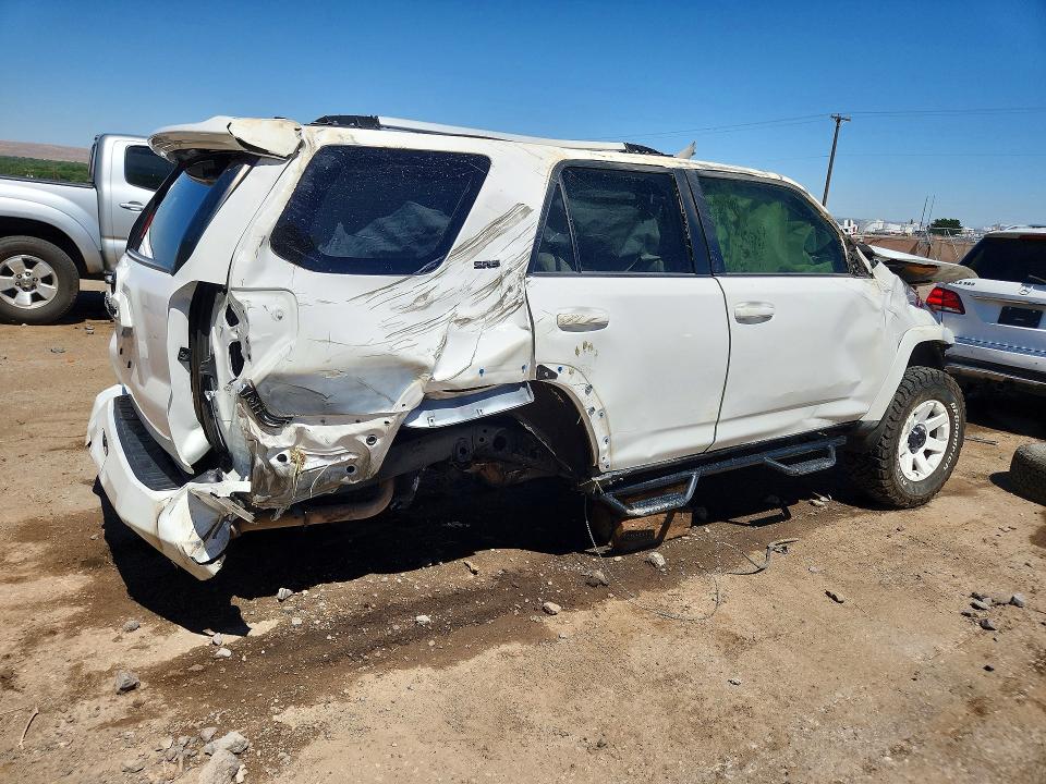 2018 Toyota 4runner VIN JTEBU5JR1J5502331 COPART salvage auction — ROLLOVER, Co - Public - Nonrepairable, sold $325 on 2026-07-23 (photo 3)