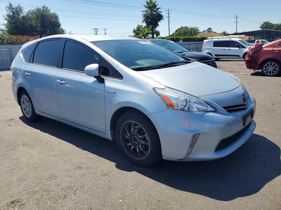 2014 Toyota Prius VIN JTDZN3EU8E3304544 COPART salvage auction — SIDE, Sc - Salvage Title, sold $3,800 on 2026-07-14 (photo 4)