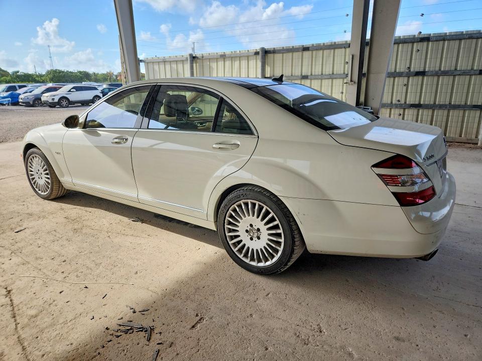 2007 Mercedes-benz S-klasse VIN WDDNG76X97A119058 COPART salvage auction — MINOR DENT/SCRATCHES, FL - CERTIFICATE OF TITLE (P), sold $6,800 on 2026-07-29 (photo 2)