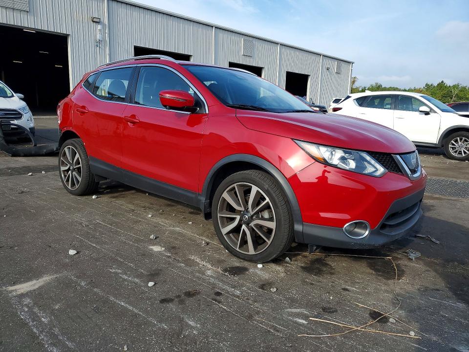 2017 Nissan Rogue VIN JN1BJ1CP0HW028364 COPART salvage auction — REAR END, Fl - Cert Of Title Slvg Rebuildable, sold $4,400 on 2026-07-13 (photo 4)