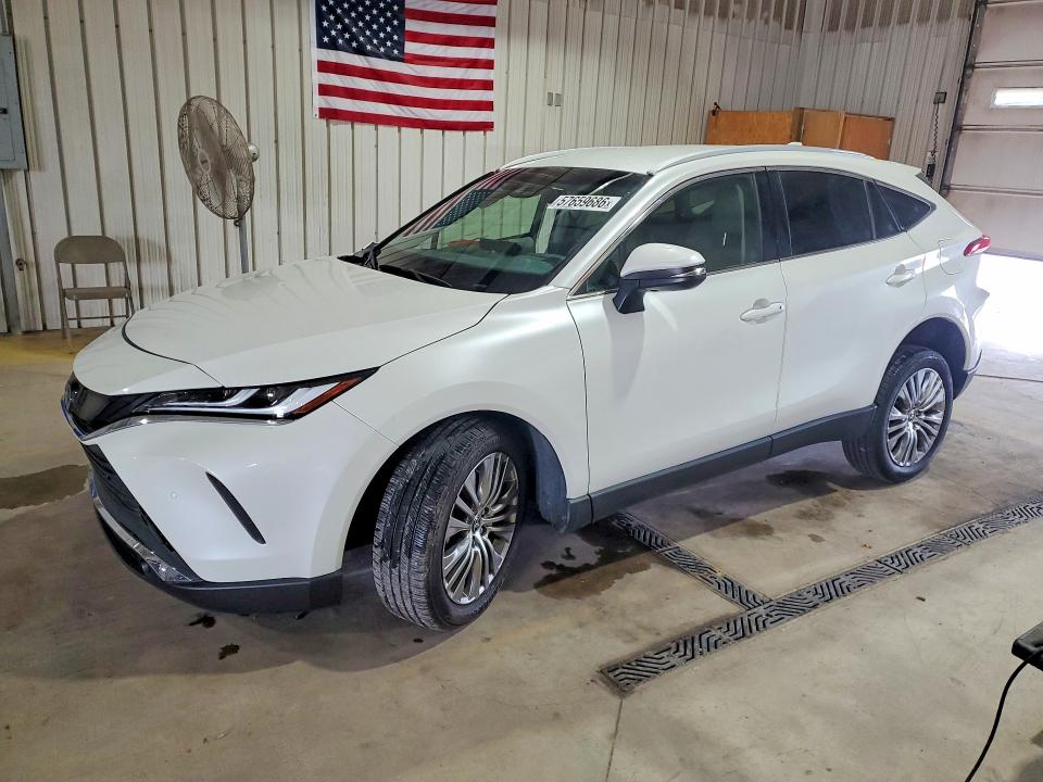 2022 Toyota Venza VIN JTEAAAAH5NJ107098 — COPART salvage auction photo