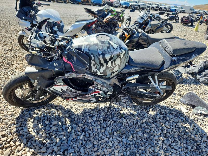 2004 Honda Cbr600 VIN JH2PC35034M501499 COPART salvage auction — FRONT END, Ut - Salvage Certificate, sold $375 on 2026-07-30 (photo 3)
