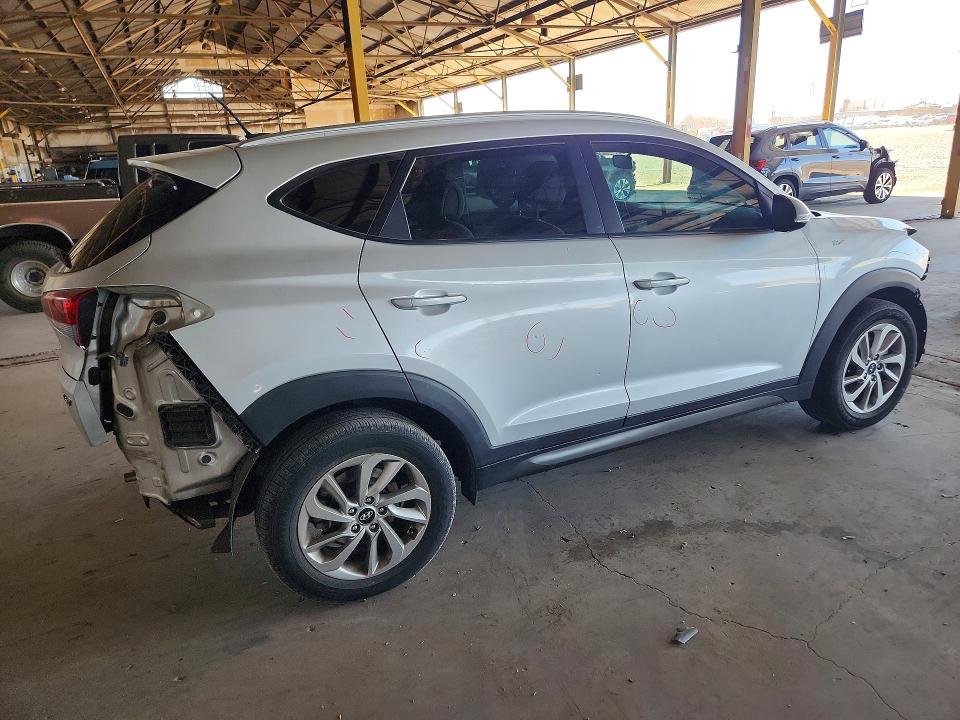 2016 Hyundai Tucson VIN KM8J33A27GU033606 COPART salvage auction — FRONT END, Az - Cert Of Title - Salvage, sold $2,650 on 2026-07-08 (photo 3)