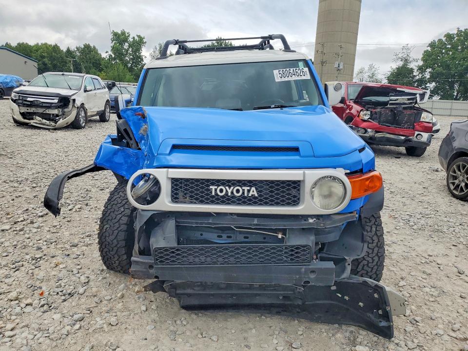2008 Toyota Fj cruiser VIN JTEBU11F48K038283 COPART salvage auction — FRAME DAMAGE, Mi - Certificate Of Title, sold $2,750 on 2026-07-02 (photo 5)
