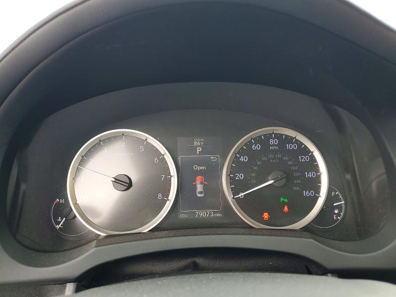 2014 Lexus Is VIN JTHBF1D26E5031917 COPART salvage auction — SIDE, Salvage Title, sold $450 on 2026-07-21 (photo 9)