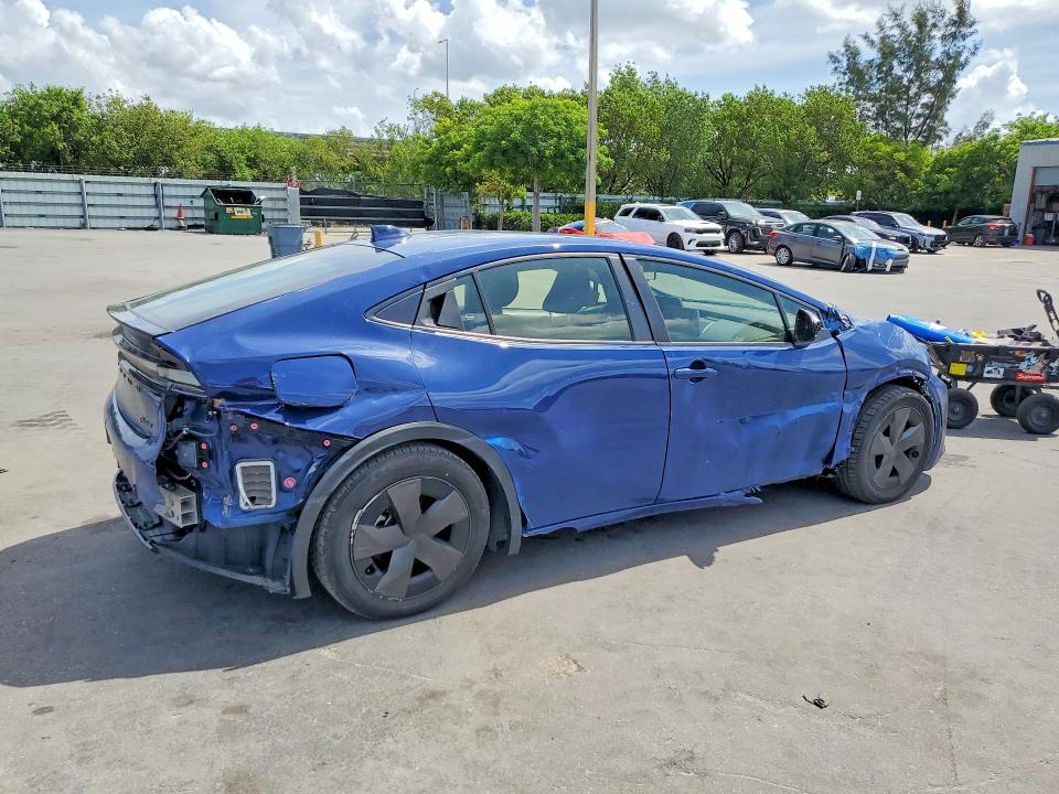 2023 Toyota Prius VIN JTDACACU6P3008645 COPART salvage auction — SIDE, Az - Certificate Of Title (P), sold $7,400 on 2026-07-08 (photo 3)