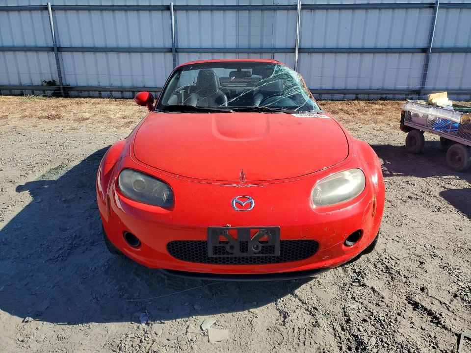 2006 Mazda Mx-5 miata VIN JM1NC25F960105182 COPART salvage auction — ROOF, Ca - Salvage Certificate, sold $2,800 on 2026-07-02 (photo 5)