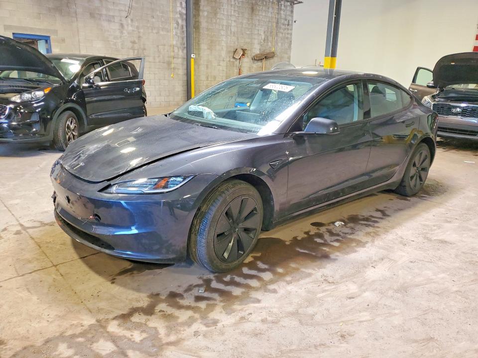 2025 Tesla Model 3 VIN 5YJ3E1EAXSF879842 — COPART salvage auction photo