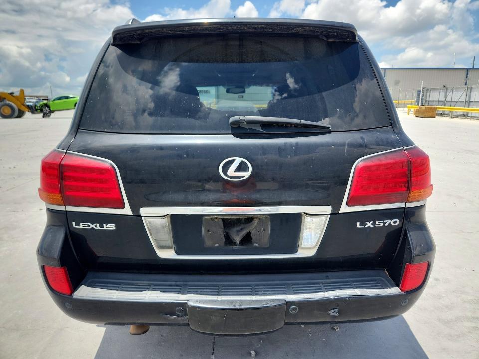 2010 Lexus Lx 570 VIN JTJHY7AX6A4045676 COPART salvage auction — NORMAL WEAR, Tx - Certificate Of Title, sold $13,500 on 2026-07-17 (photo 6)