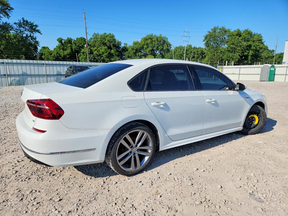 2018 Volkswagen VIN 1VWAA7A39JC036706 COPART salvage auction — MINOR DENT/SCRATCHES, In - Certificate Of Title, sold $4,350 on 2026-07-09 (photo 3)
